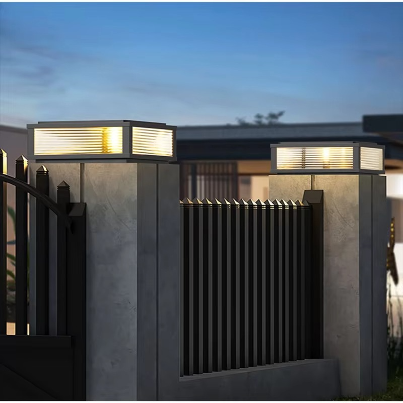 Outdoor Lamp - Dual-Power LED - Solar and Electric Lighting