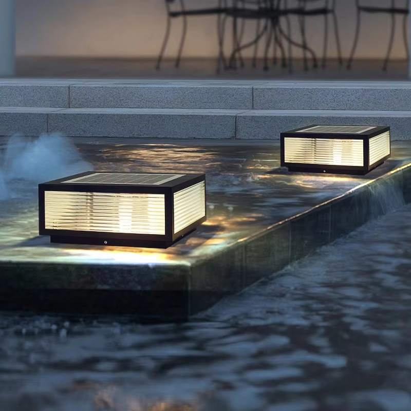 Outdoor Lamp - Dual-Power LED - Solar and Electric Lighting