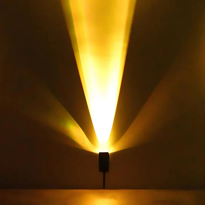 Solar Spotlight - Waterproof LED Light - Adjustable Zoom