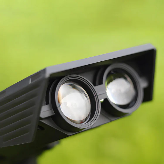 Solar Spotlight - Waterproof LED Light - Adjustable Zoom