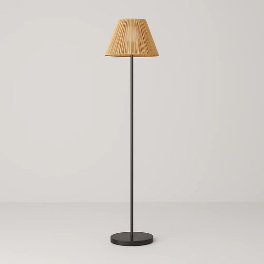 Isola Standing Lamp - Solvike