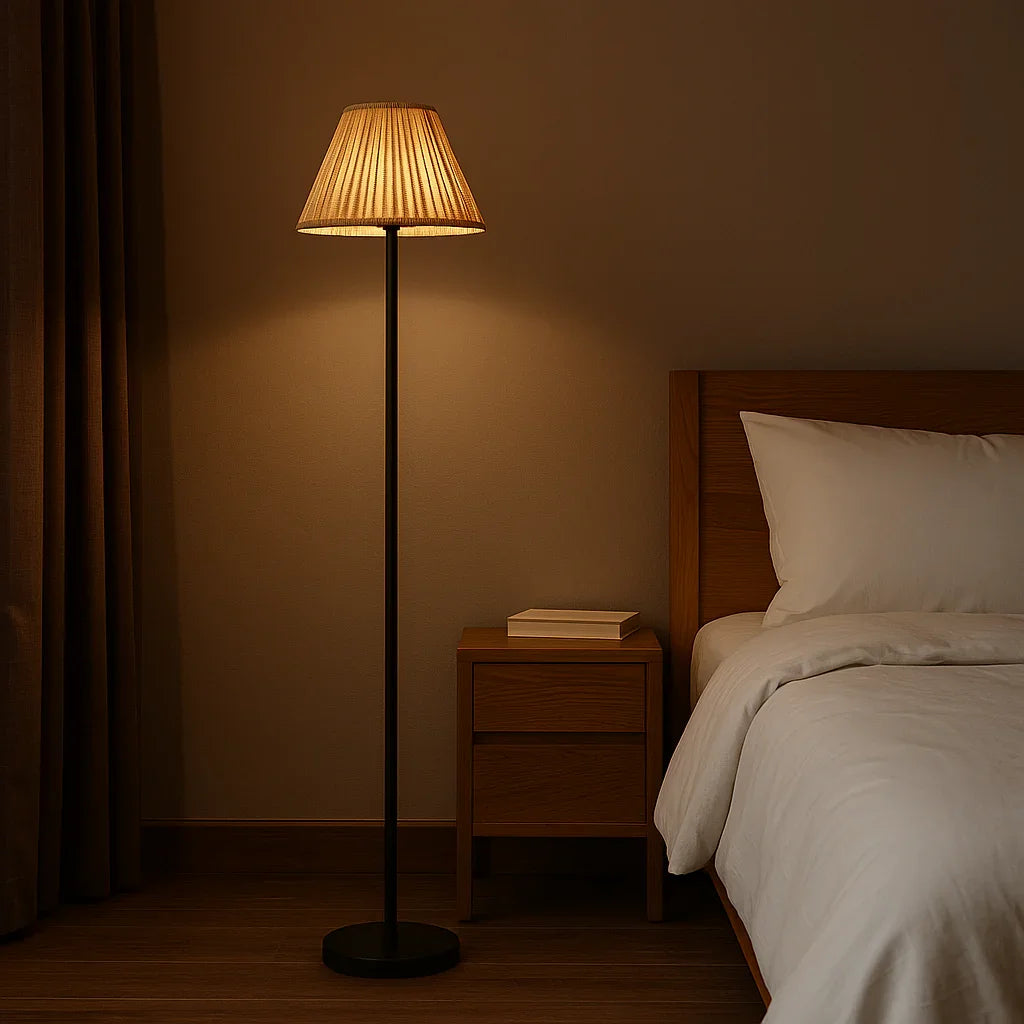 Isola Standing Lamp - Solvike