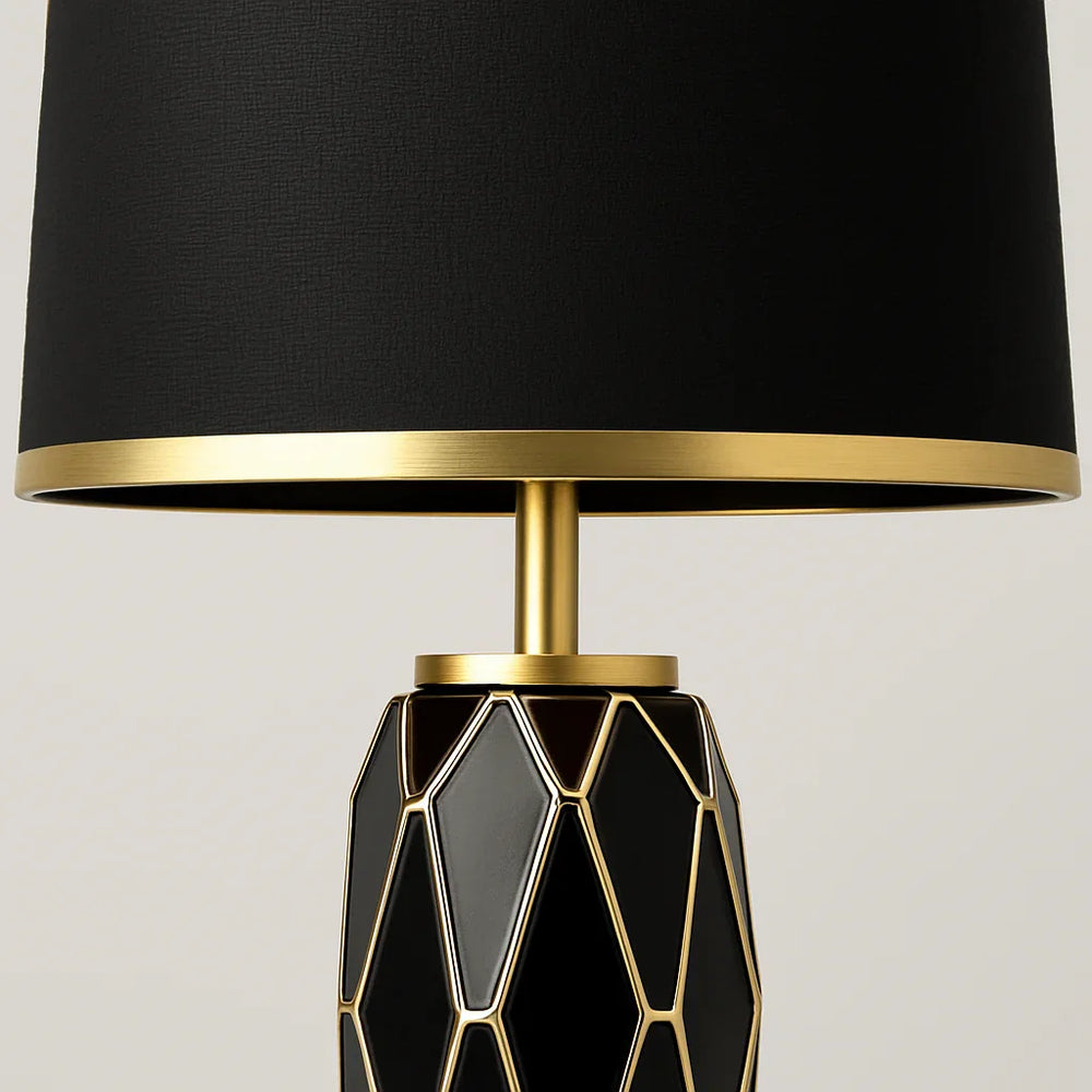 The Veyra Lamp - Solvike